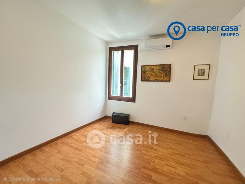 Appartamento in Via Trento 4 -16 — foto 20 di 28