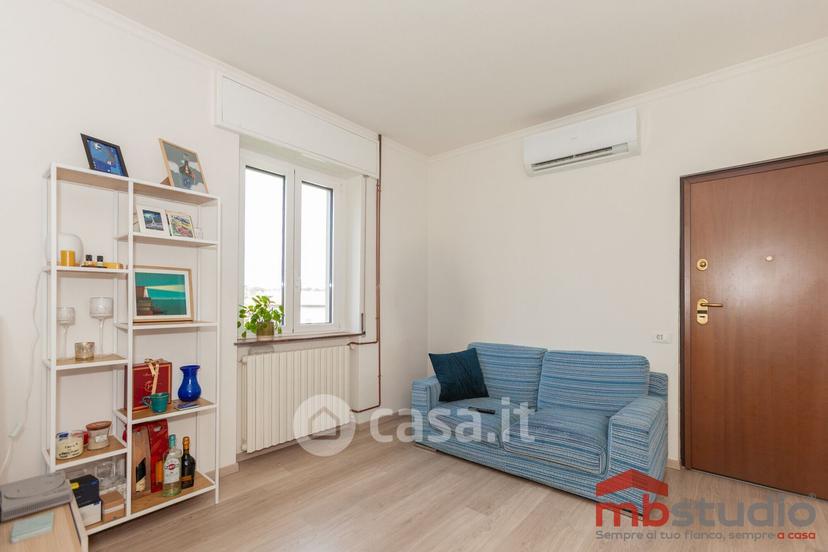 Bilocale in Via Cesare Battisti — foto 22 di 39