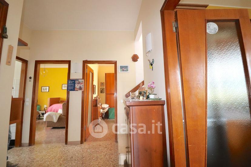 Villa in Via Aspesi Gaetano 160 — foto 11 di 29