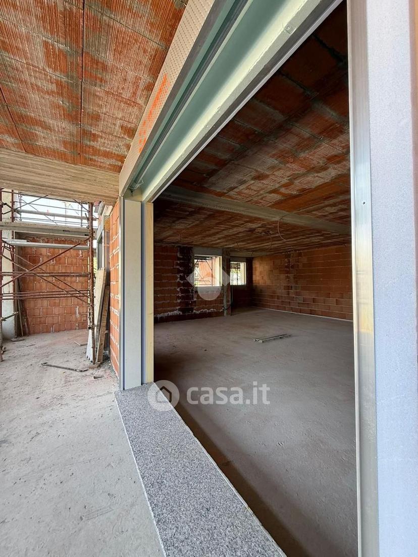 Trilocale in Via Sant'Agnese — foto 8 di 23