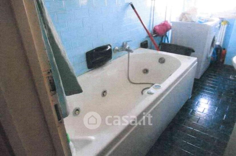Quadrilocale in Via del Porto 7 — foto 4 di 9