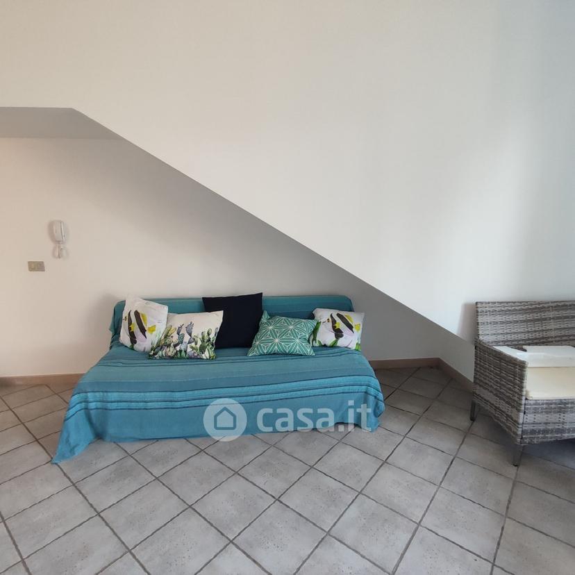 Bilocale in Lungomare Cottone 20 — foto 4 di 11