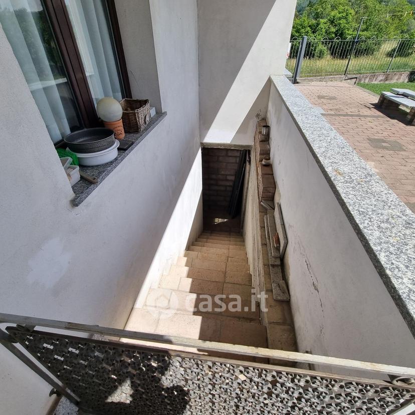 Villa in Via Ugo Foscolo 28 — foto 10 di 43