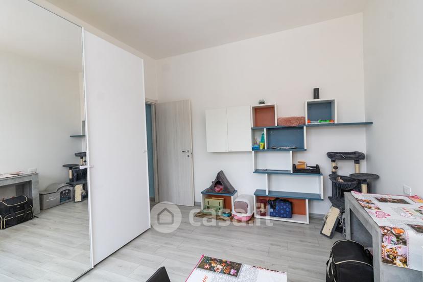 Trilocale in Viale Italia 66 — foto 30 di 63
