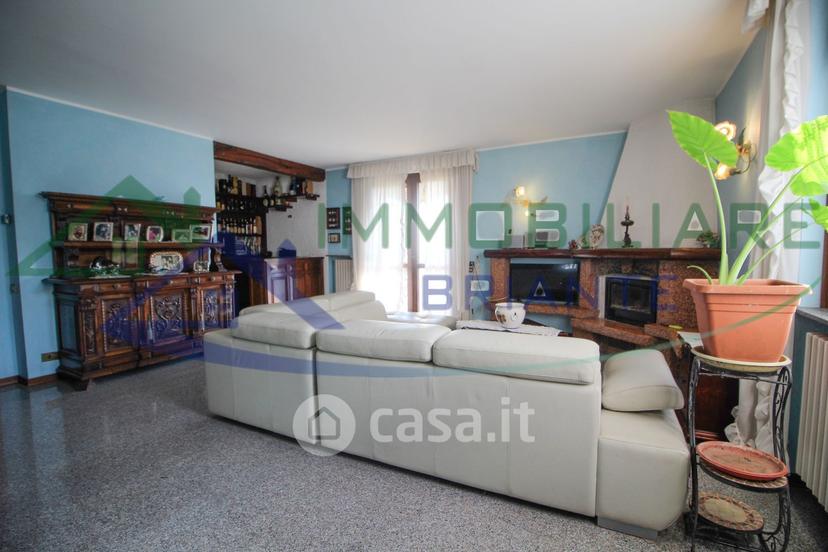 Villa in Via A. Macchi 35 — foto 6 di 28