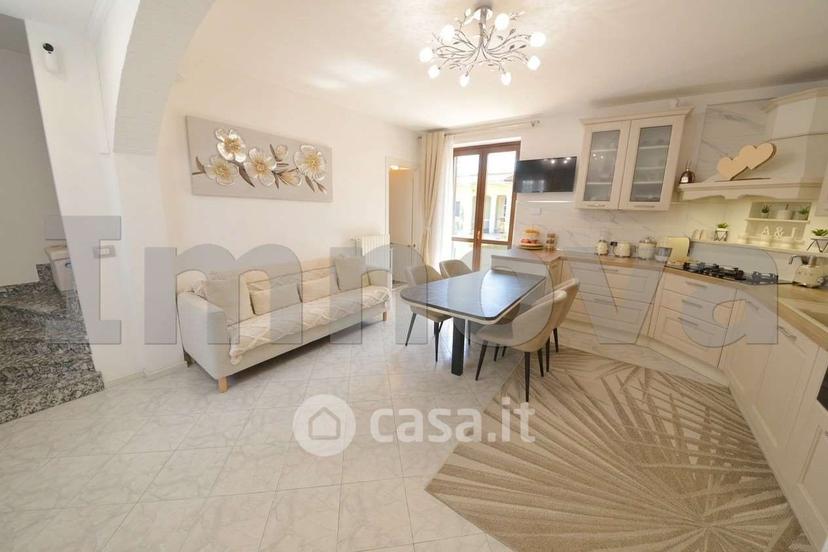 Trilocale in Via E. Borgazzi 34 — foto 20 di 26