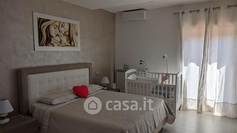Trilocale in Via Nazioni Unite 29 — foto 14 di 18