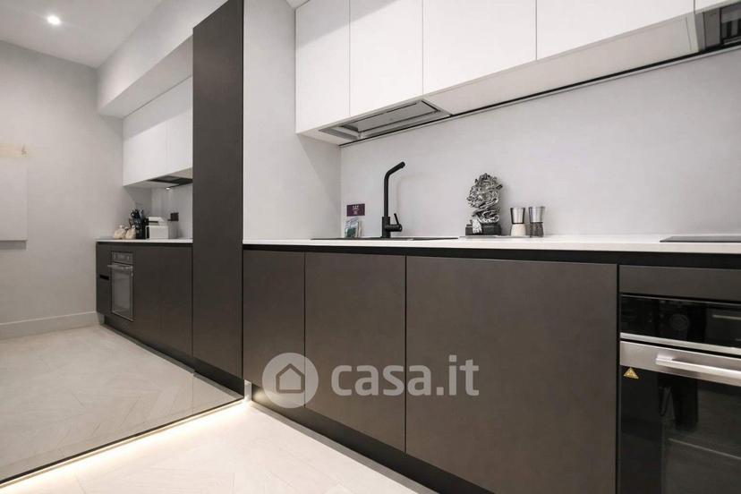 Quadrilocale in Via Tigellio 18 — foto 11 di 19