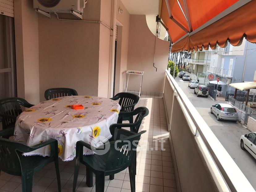 Trilocale in Via Campania 10 — foto 19 di 19
