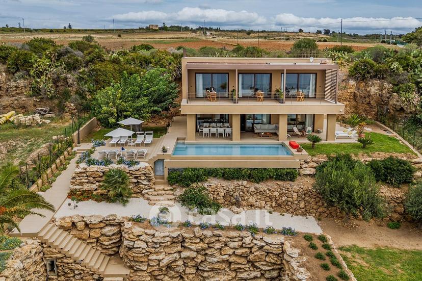 Villa in Via Caio Duilio — foto 25 di 45
