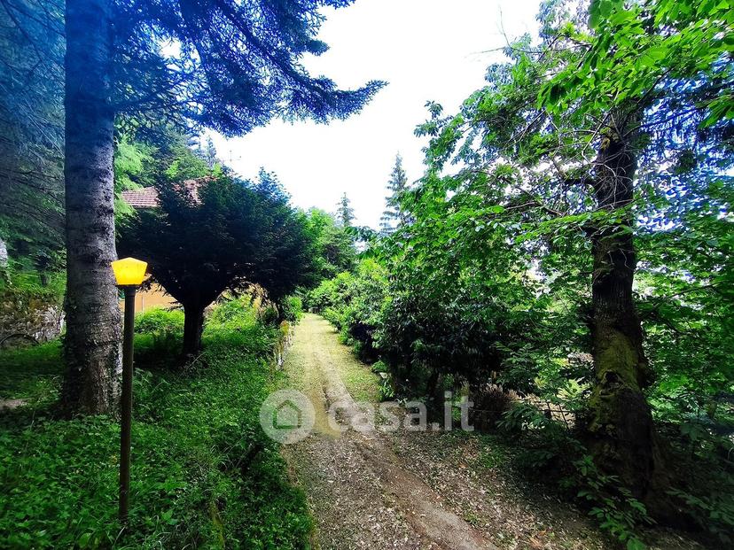 Villa in Via delle Ville 18 — foto 33 di 84