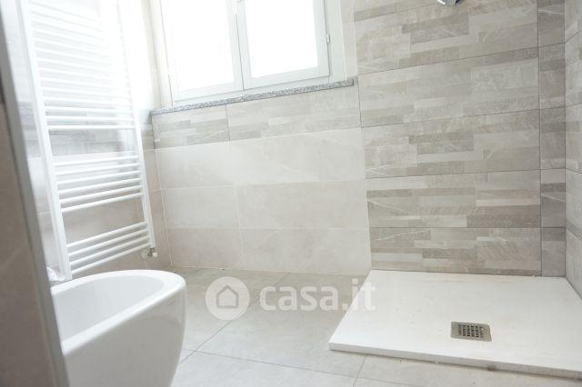 Trilocale in Via Gioacchino Rossini — foto 37 di 47