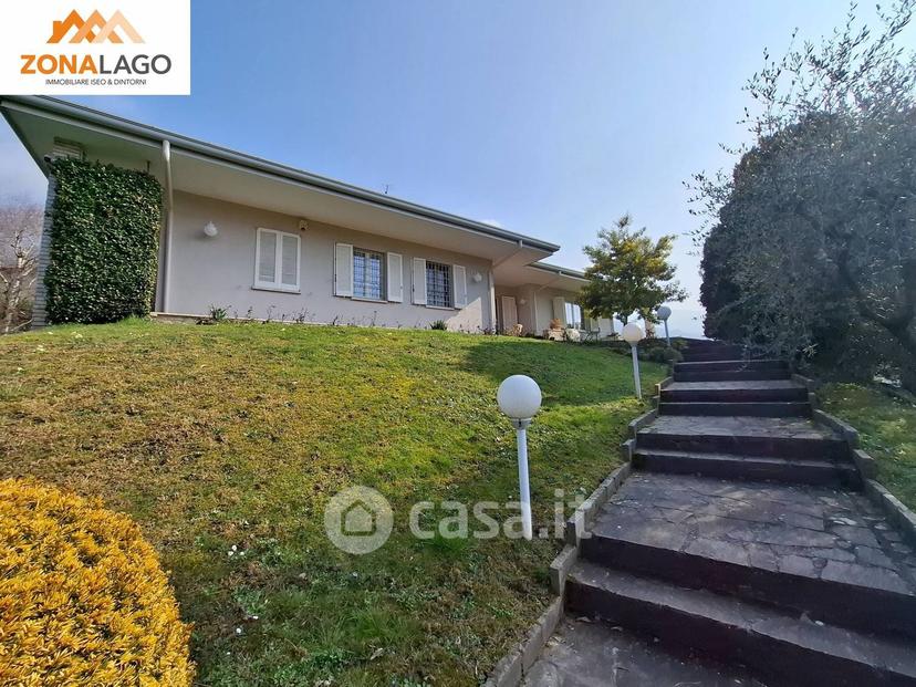 Villa in Via Provinciale 3 — foto 9 di 17
