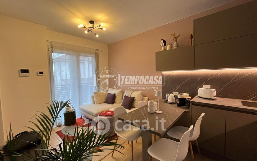 Bilocale in Via Arrigo Boito 43 — foto 11 di 32