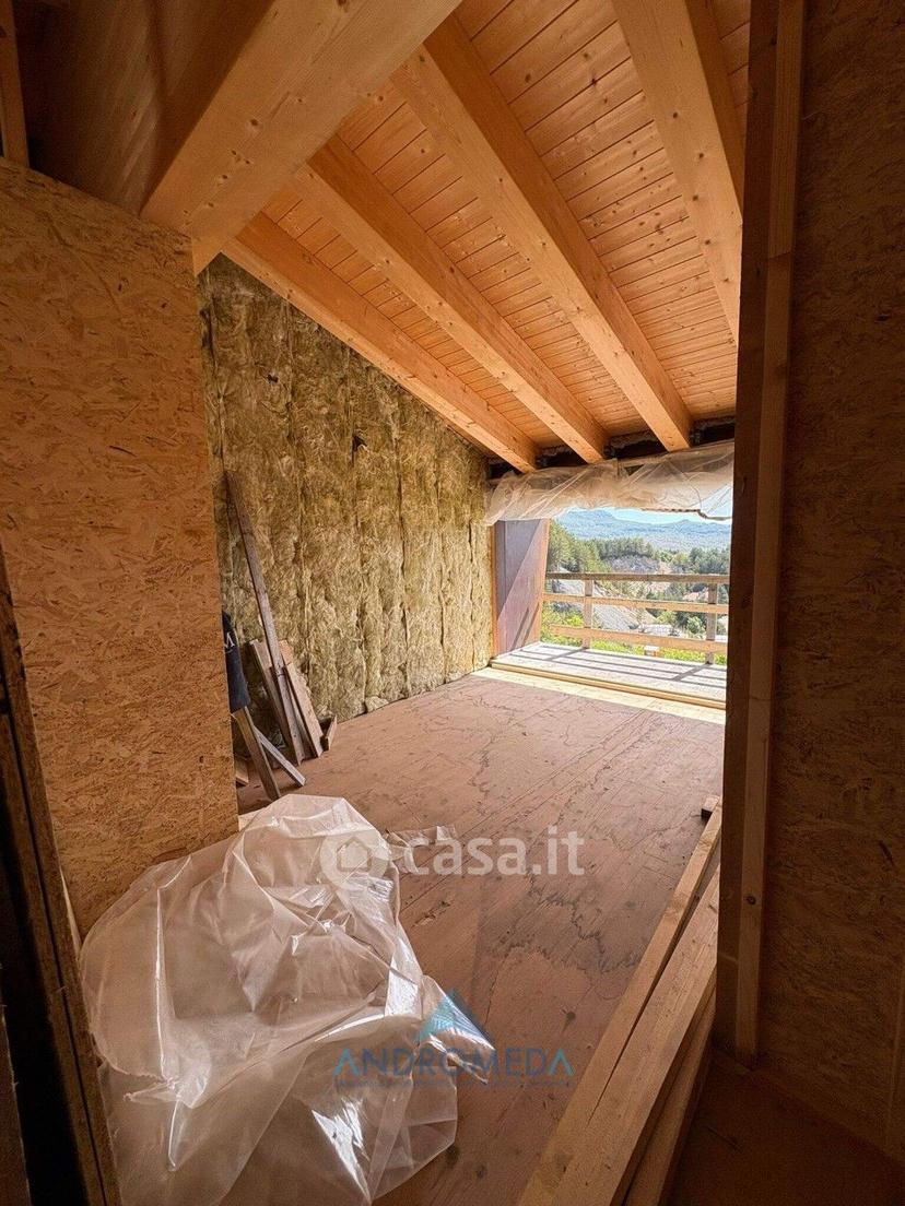 Trilocale in Via Aremogna — foto 9 di 14
