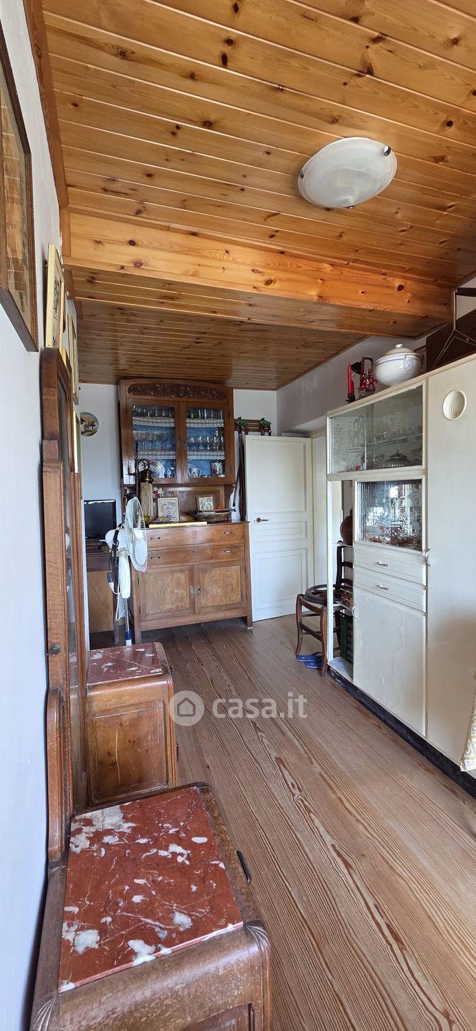 Bilocale in Salita Bisagno 2 — foto 9 di 58