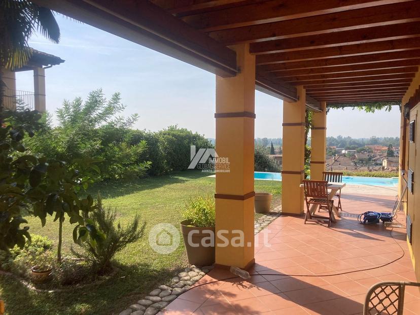 Villa in Via dei Ronchi 14 — foto 18 di 36