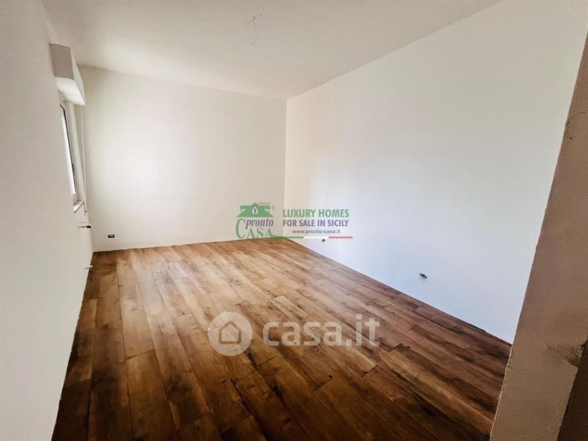 Appartamento in Viale della Resistenza — foto 10 di 25
