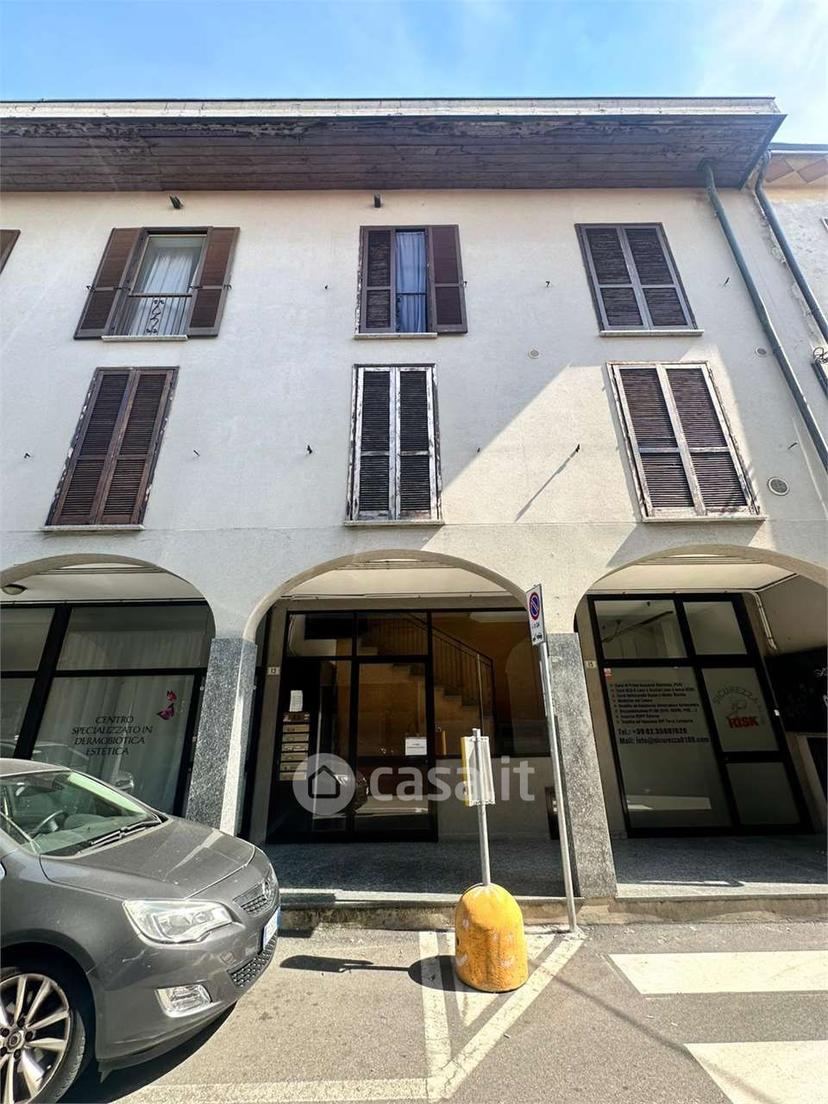 Trilocale in Via Dante Alighieri — foto 14 di 28