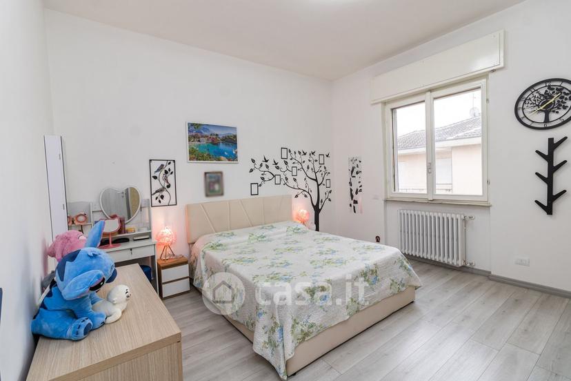 Trilocale in Viale Italia 66 — foto 49 di 63