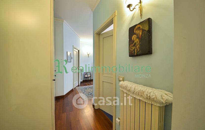 Appartamento in Via Bartolomeo Zucchi — foto 30 di 79