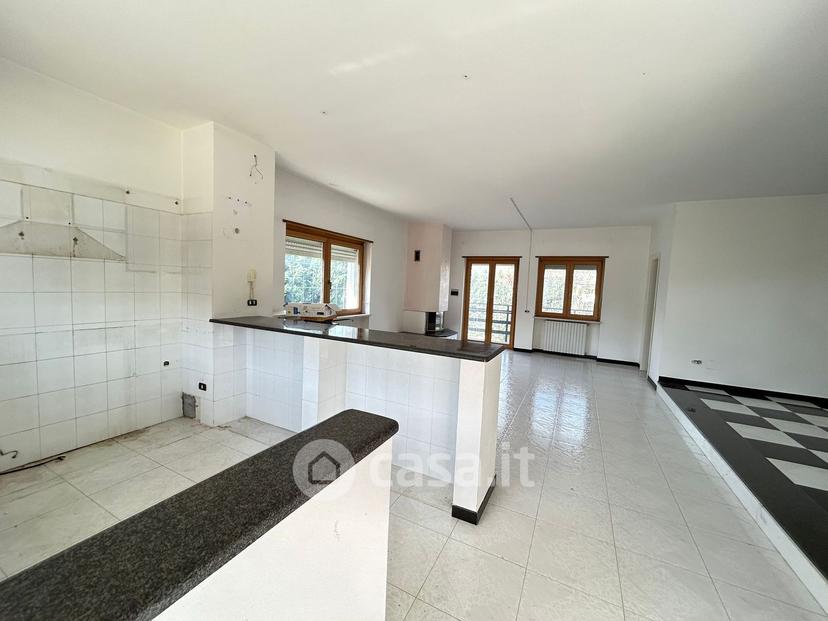 Appartamento in Via Valle Paradiso — foto 15 di 45