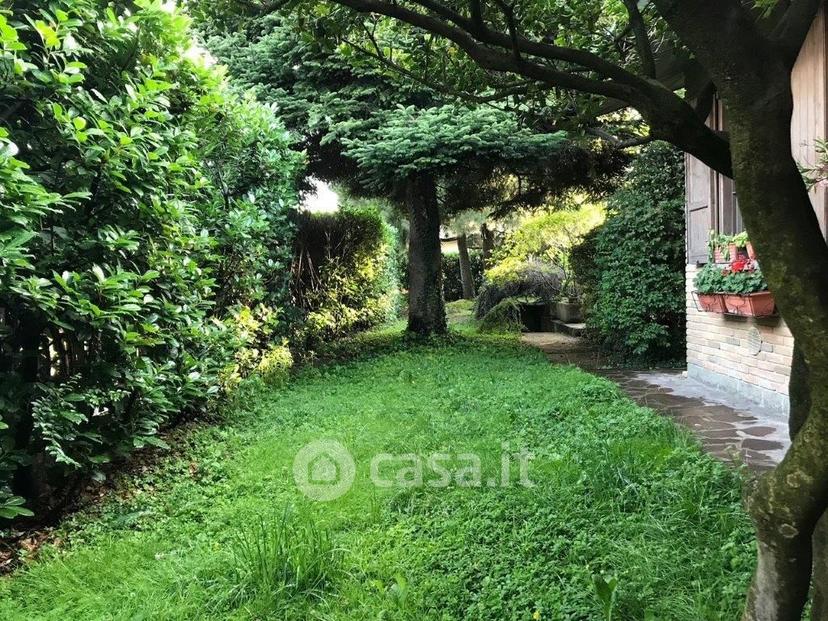 Villa in Via Sandro Pertini — foto 24 di 56