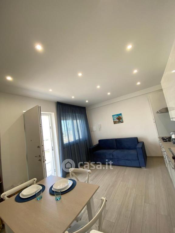 Trilocale in Lungomare Nazario Sauro 46 — foto 13 di 28