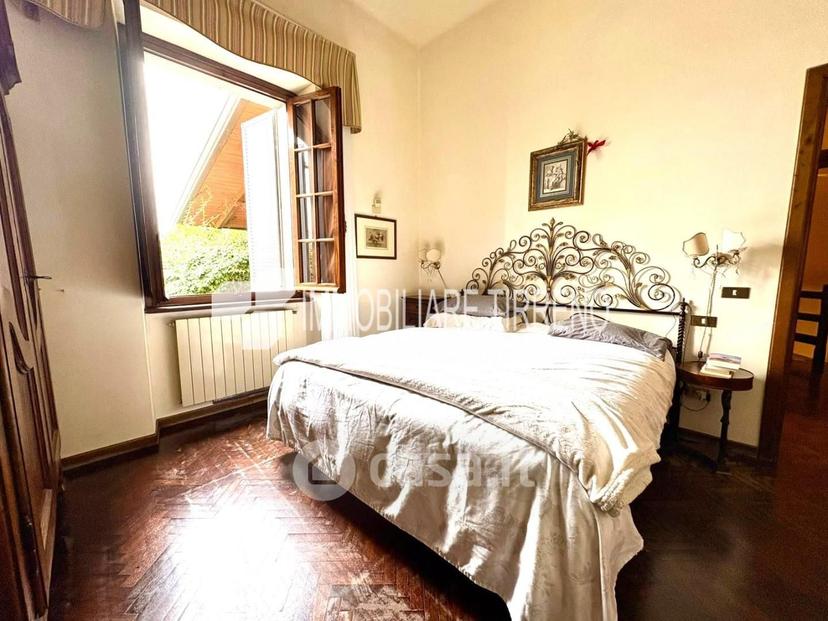 Villa in Viale Eugenio Chiesa — foto 18 di 29