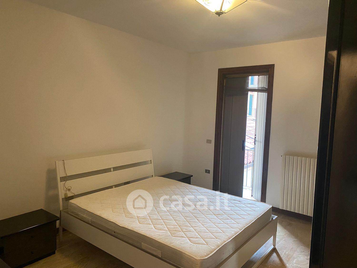 Bilocale in Corso Vittorio Emanuele II 3