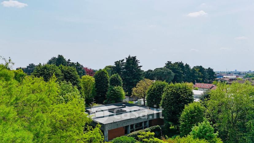 Villa in Via Giosuè Carducci 20 a — foto 171 di 182
