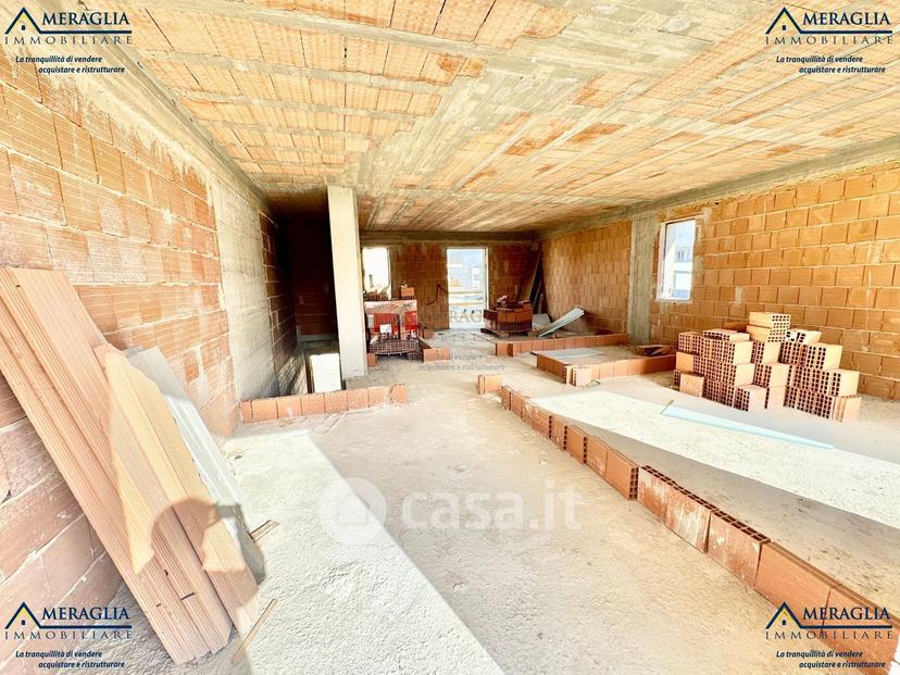 Villa in Via della Repubblica — foto 7 di 31