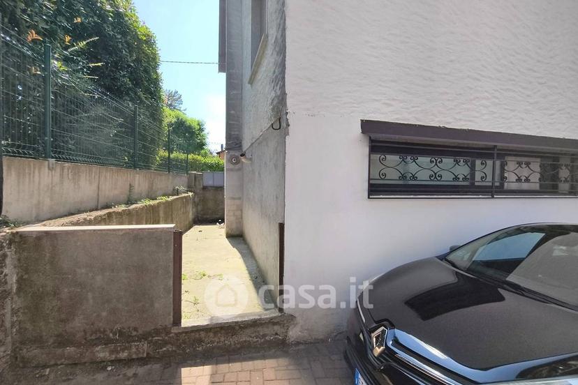Quadrilocale in Vicolo Alvod 29 — foto 24 di 39