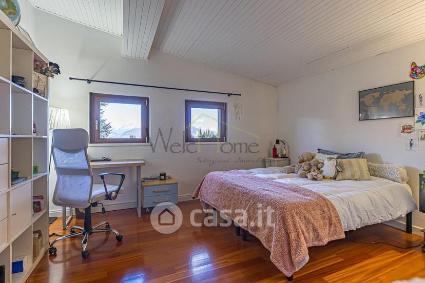Villa in Via dei Faggi Rossi — foto 8 di 39