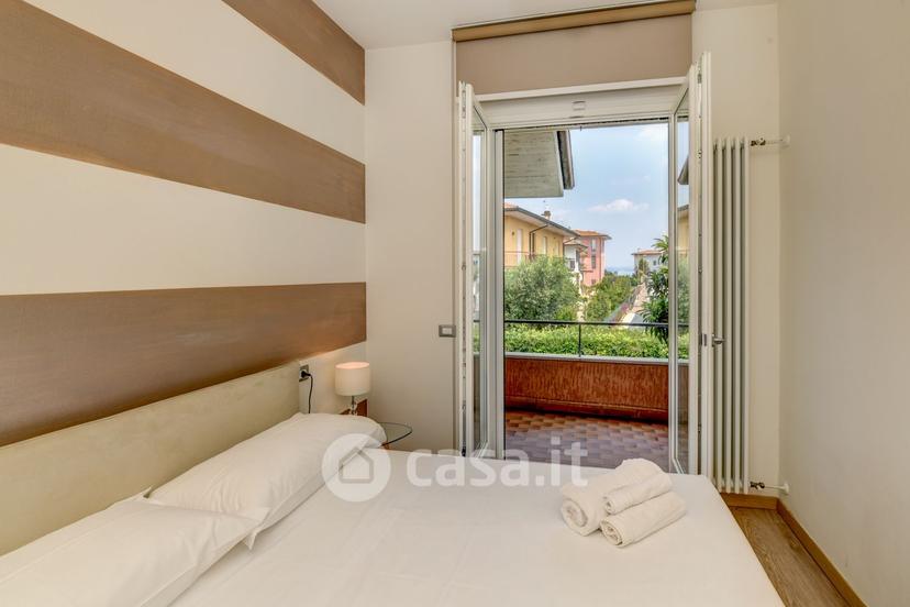Trilocale in Via Giacomo Leopardi 12 — foto 14 di 19