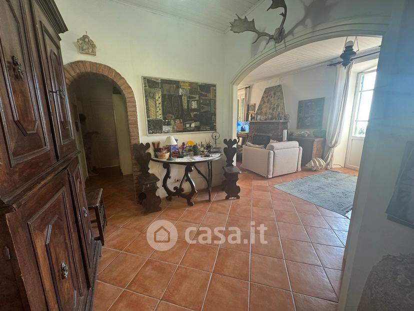 Villa in Via Appia 104 /200 — foto 7 di 136
