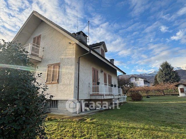 Villa in Via Cave 237 — foto 2 di 80