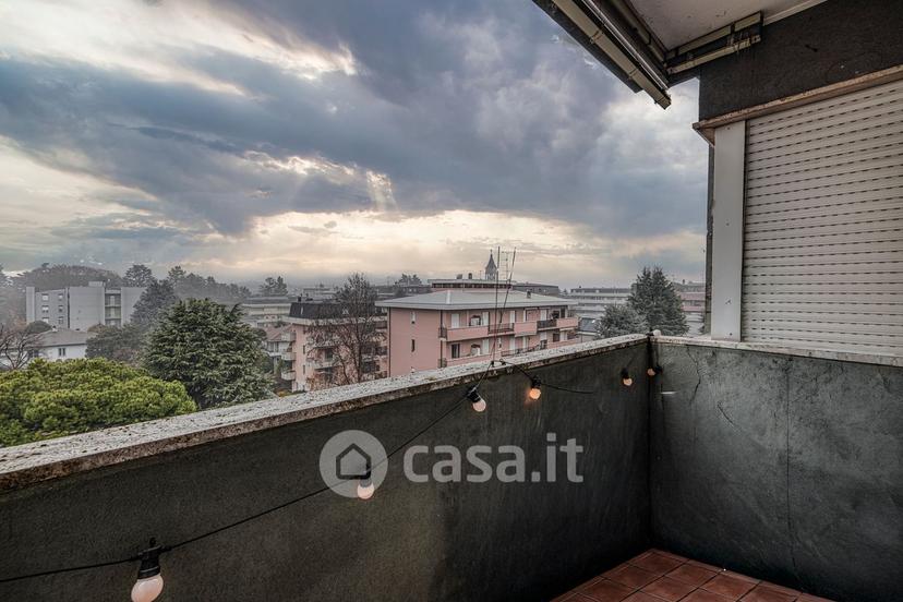 Bilocale in Viale Lombardia 43 — foto 5 di 9