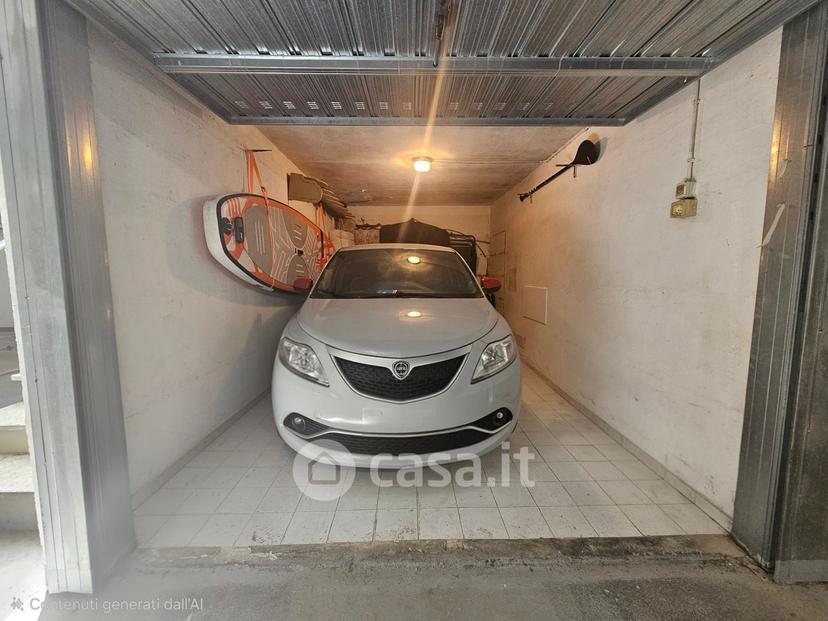 Bilocale in Strada Statale 1 30 — foto 60 di 61