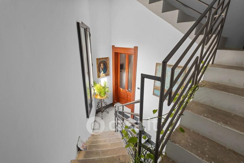 Appartamento in Via Cairoli 3 — foto 38 di 71