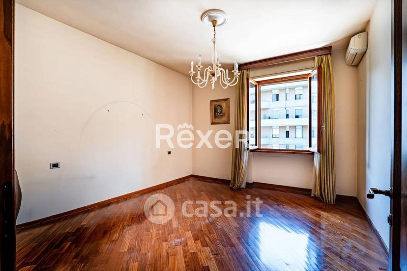 Appartamento in Via Ugo Foscolo 11 — foto 16 di 26