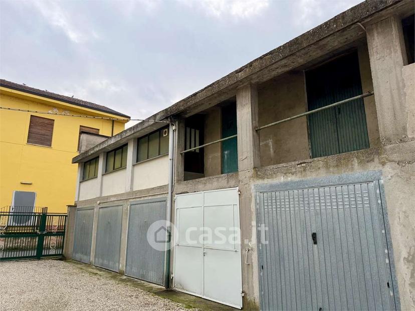 Trilocale in Via Carducci 1 — foto 17 di 17