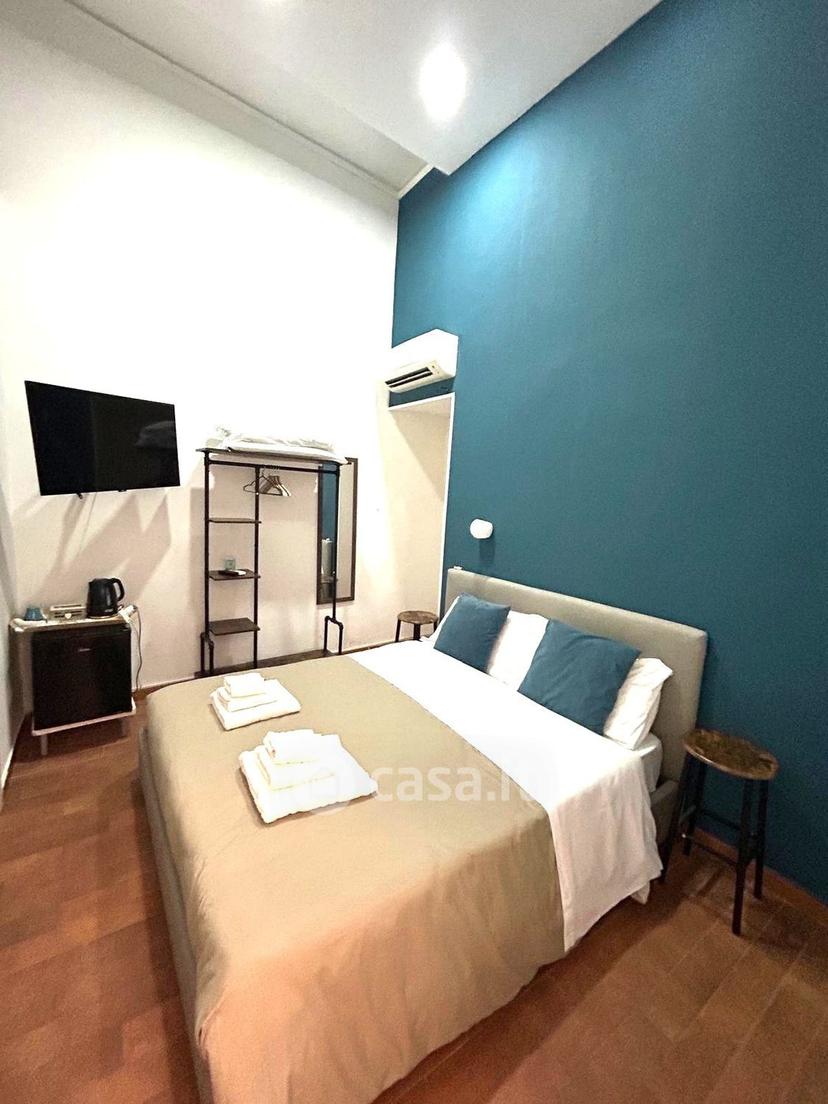 Stanza in Via Santi Apostoli 20 — foto 6 di 12