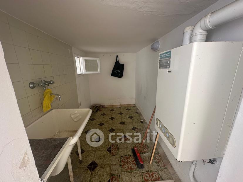 Bilocale in Via di Valesio 10 — foto 16 di 25