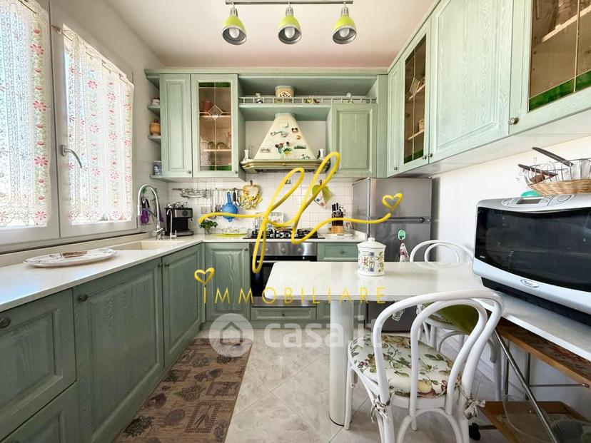 Appartamento in Via Pordoi — foto 11 di 32