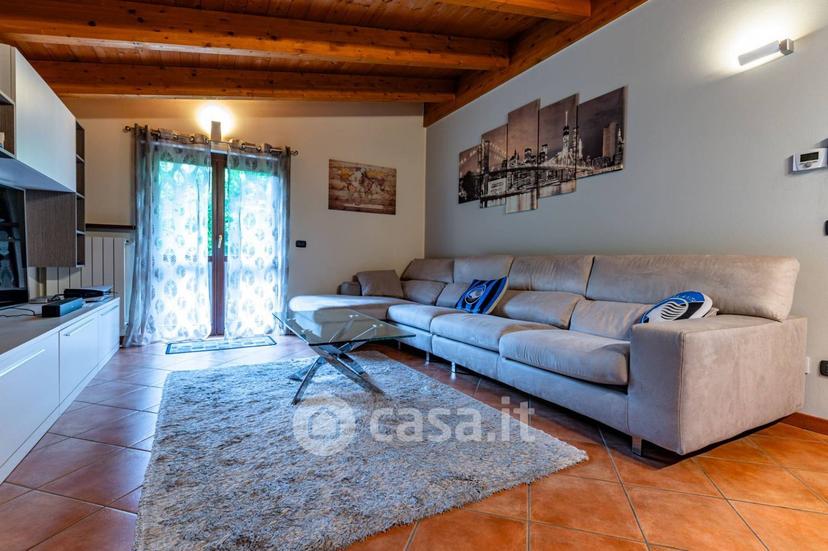 Trilocale in Via Cascina Gromba 3 — foto 17 di 23