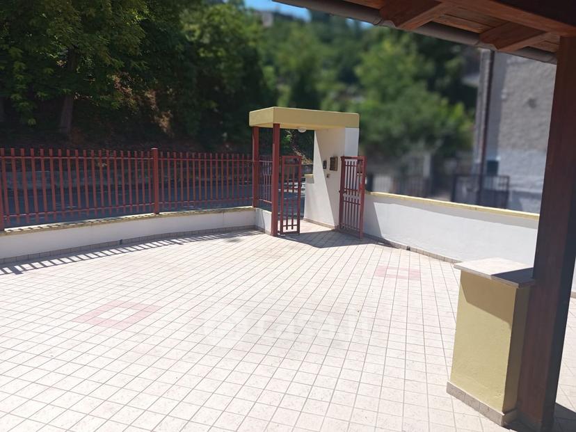 Trilocale in Via Per Frisa — foto 30 di 40