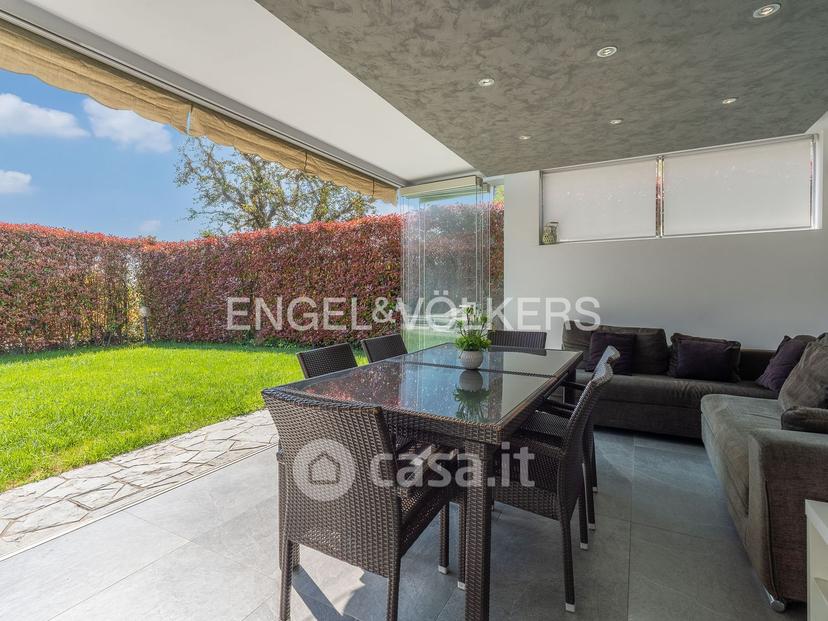 Villa in Via Filippo Corridoni — foto 18 di 21