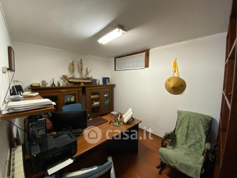Villa in Via Sandro Pertini — foto 10 di 37