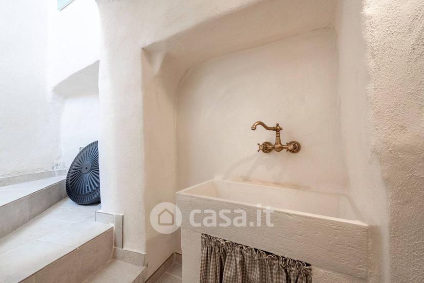 Trilocale in Via Raffaello Sanzio — foto 13 di 18